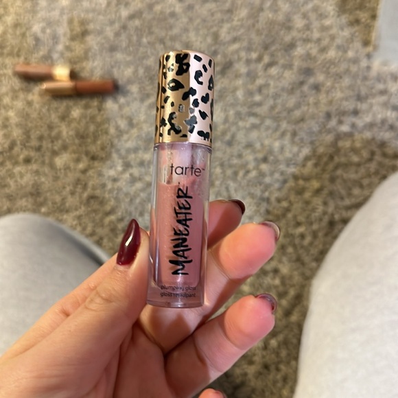 Tarte
Maneater Satin Blush Cheek Plump - Picture 1 of 2